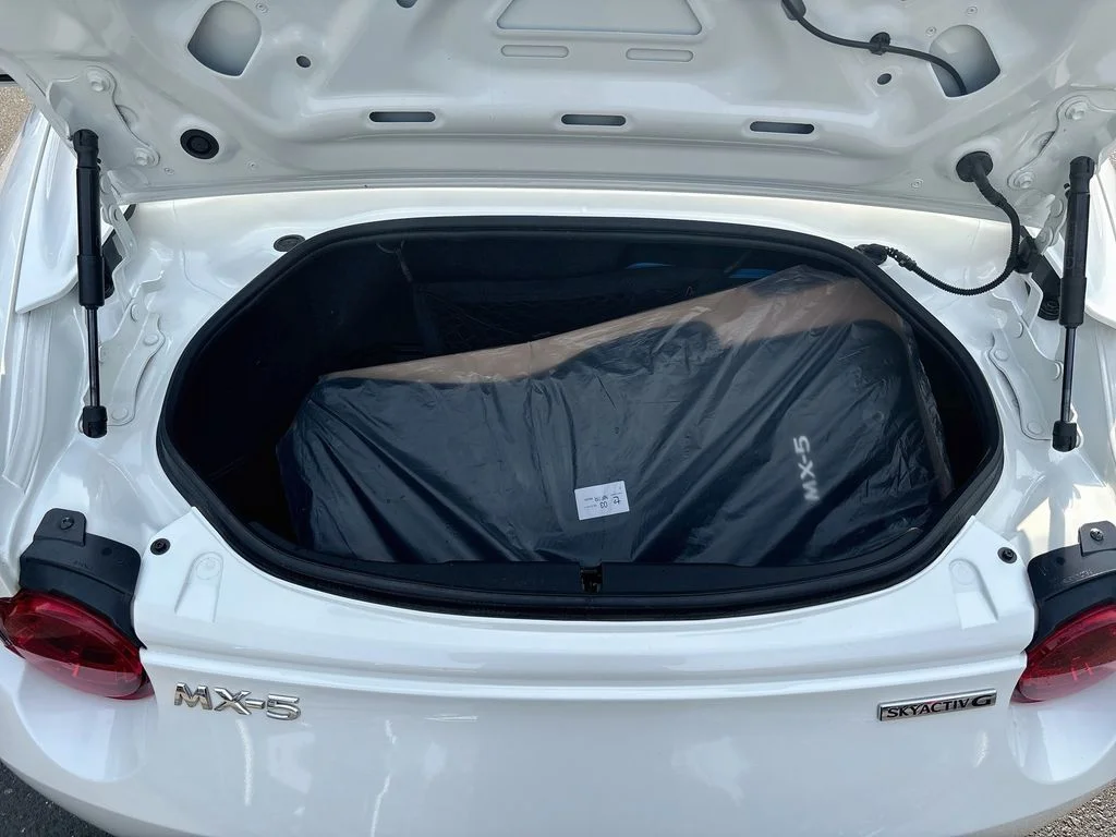 Certified Used 2022 Snowflake White Pearl Mazda Grand Touring image 25