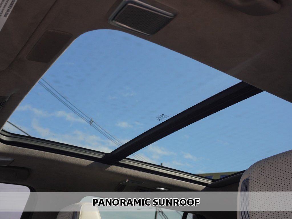 Used 2023 Black Cadillac Premium Luxury Platinum image 4