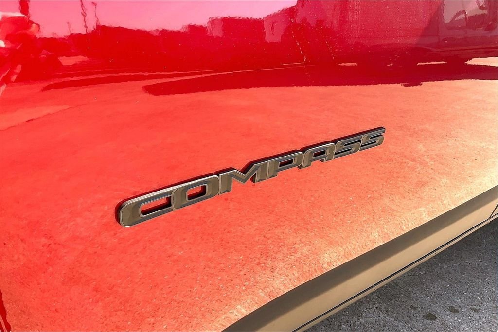 New 2026 Jeep Compass Latitude 4D Sport Utility