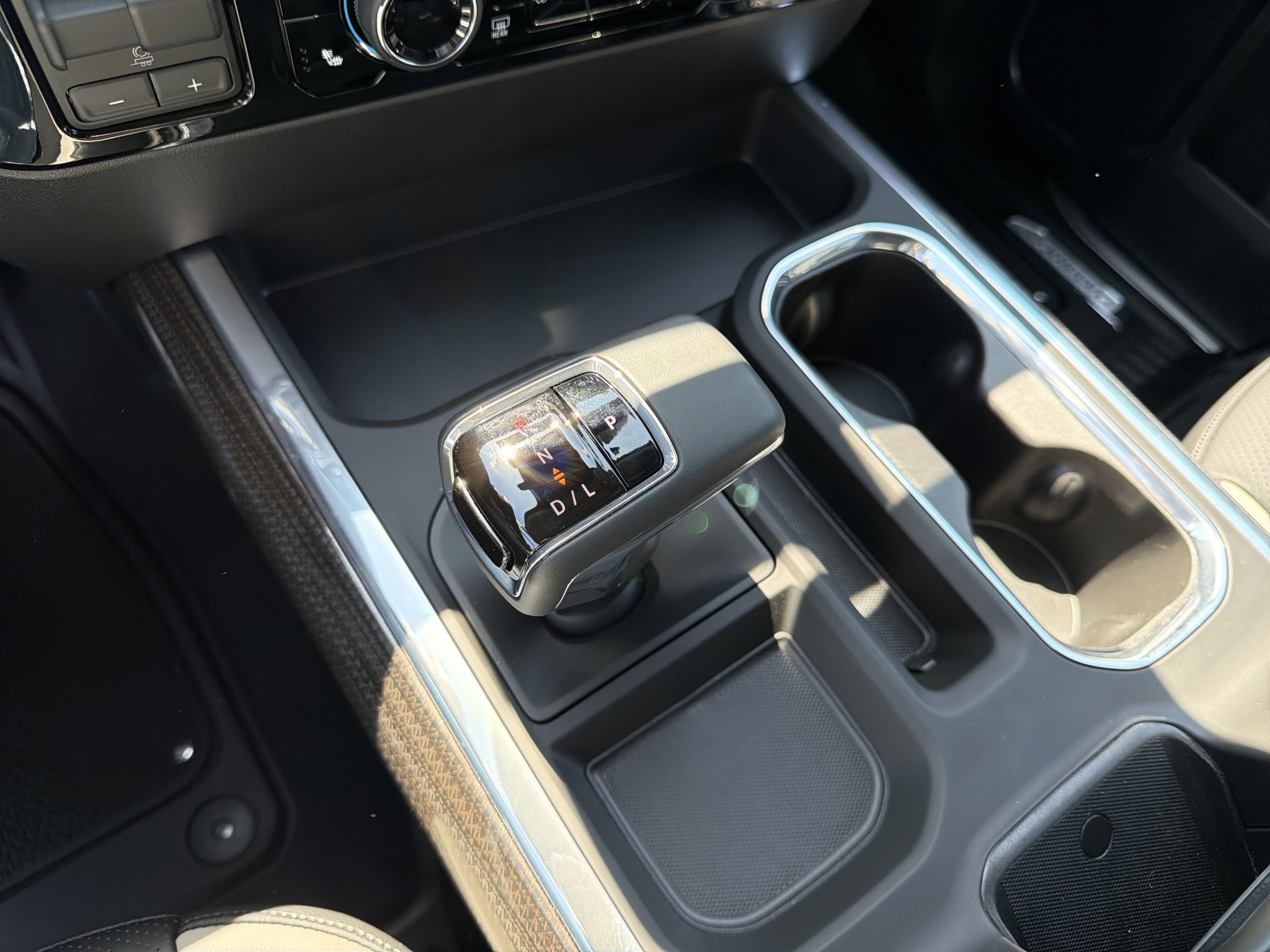 2025 Chevrolet Silverado 1500 RST - Photo 28