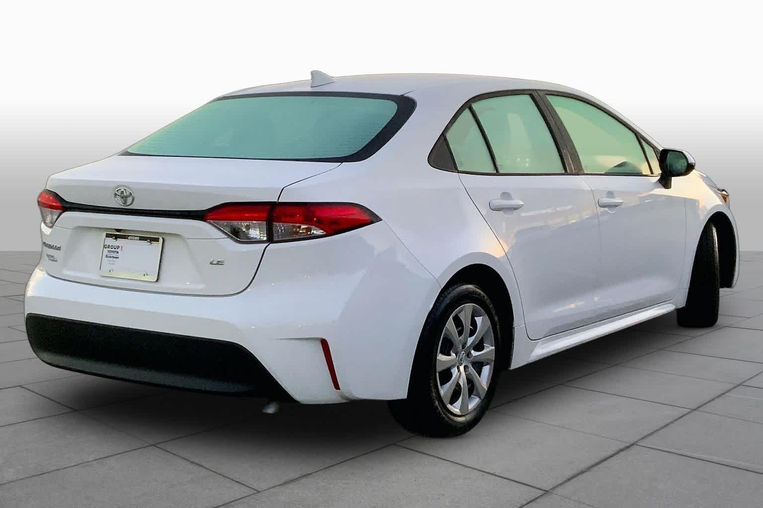 Used 2026 Ice Cap Toyota LE image 13