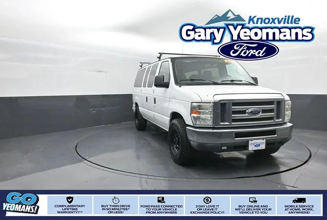 Used 2012 Oxford White Ford XLT image 1