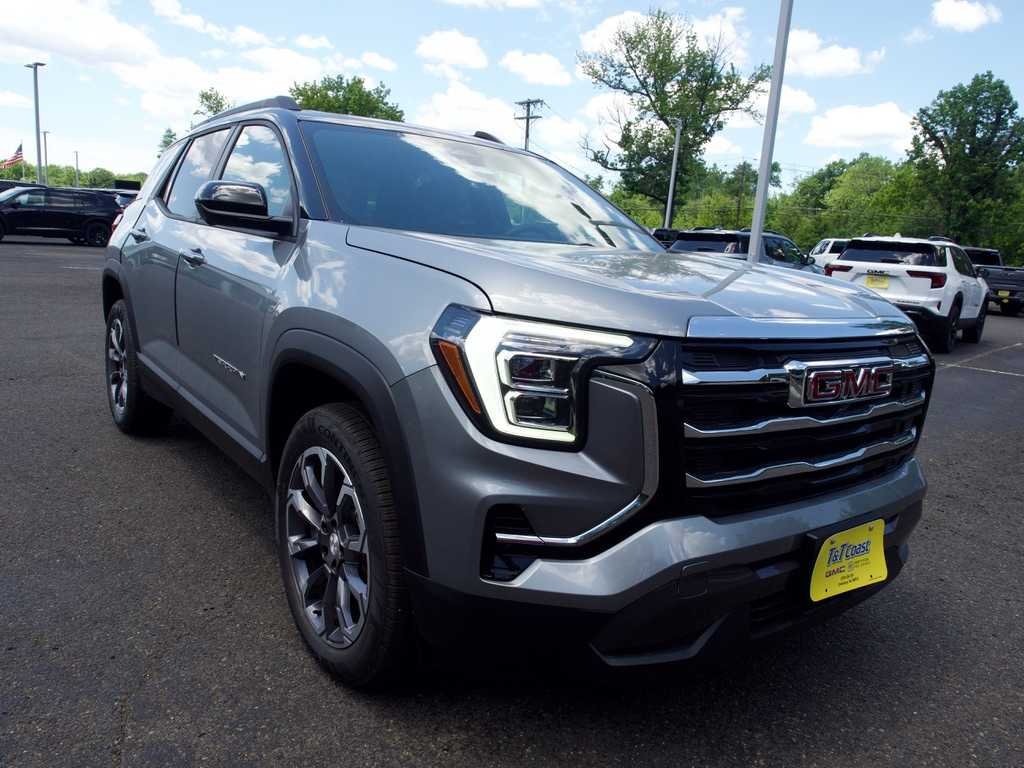 New 2026 Sterling Metallic GMC Elevation image 3