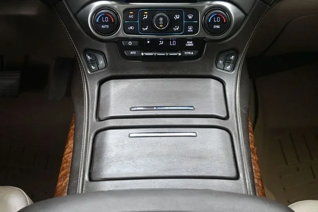 Used 2017 Red Chevrolet Premier image 23