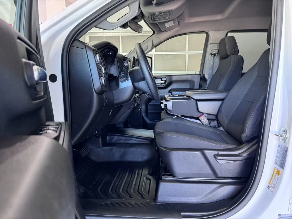2025 GMC Sierra 2500HD Pro - Photo 11