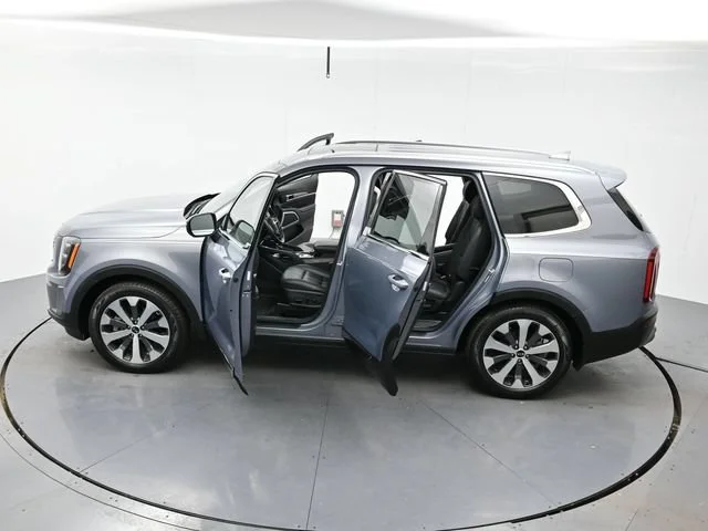 Used 2021 Everlasting Silve Kia EX image 41