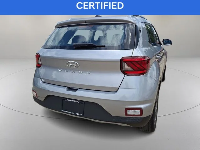 Used 2023 Silver Hyundai SEL image 10