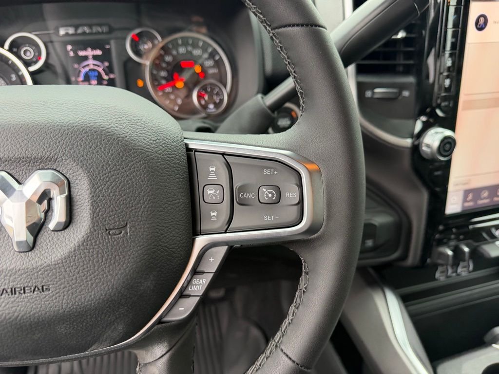 2026 RAM 3500 Big Horn - Photo 18