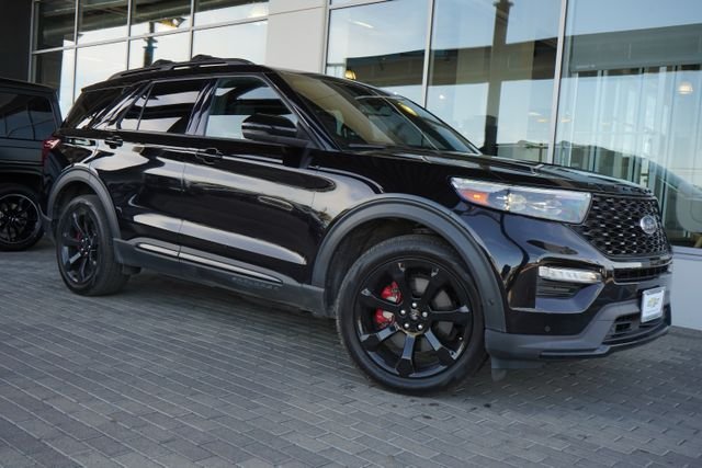 2022 Ford Explorer ST 4WD's photo
