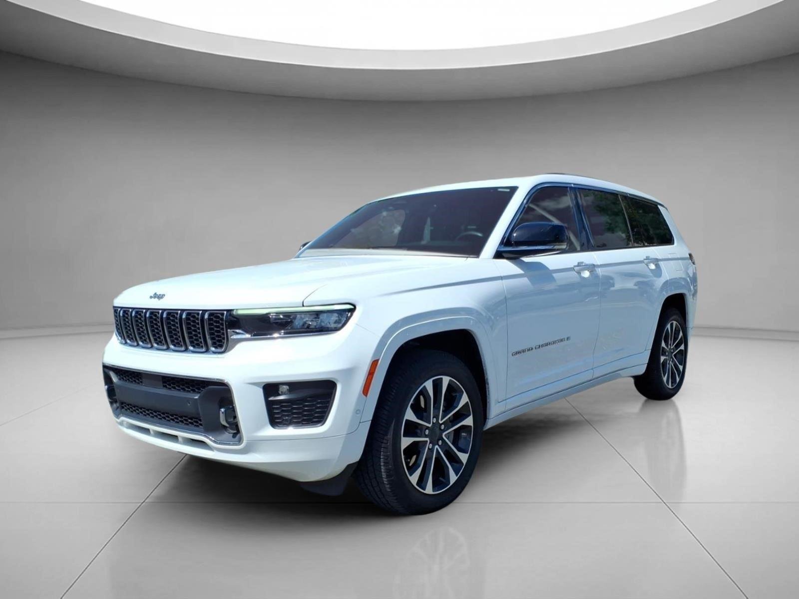 Used 2023 Bright White Clearcoat Jeep Overland image 1