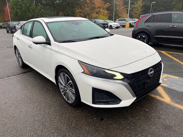 Certified Used 2023 White Nissan SL image 1