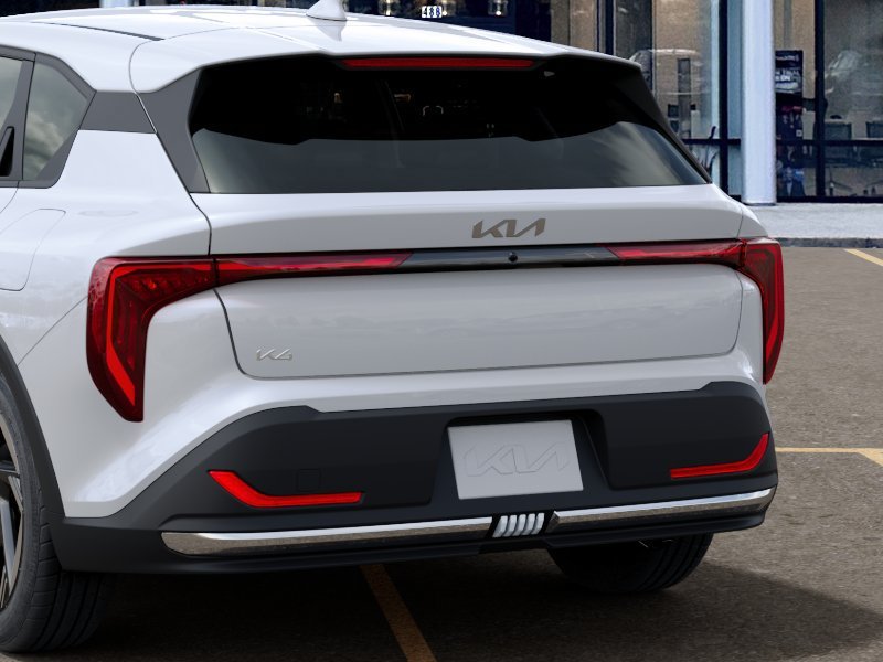 New 2026 Snow White Pearl Kia EX image 5