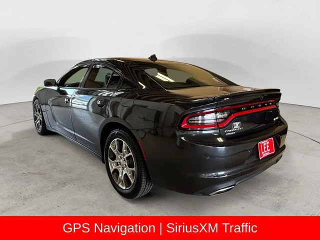 Used 2016 Gray Dodge SXT image 3
