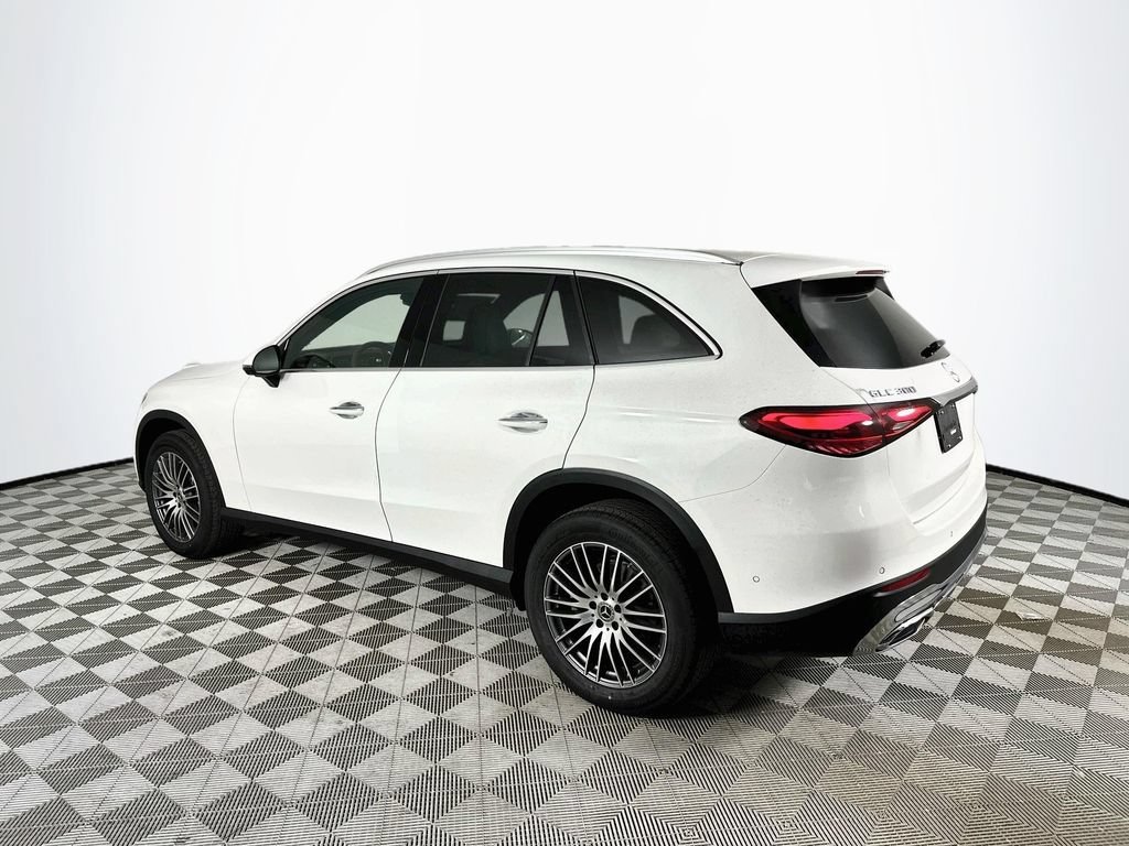 New 2026 Polar White Mercedes-Benz GLC 300 image 39
