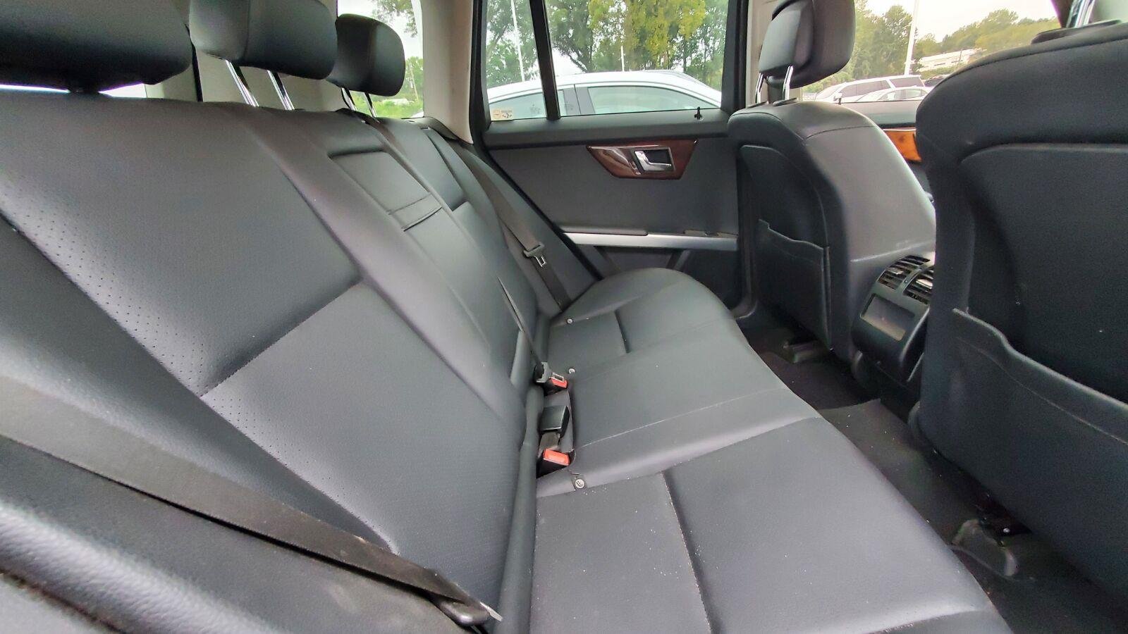 Used 2010 Black Mercedes-Benz GLK 350 image 6
