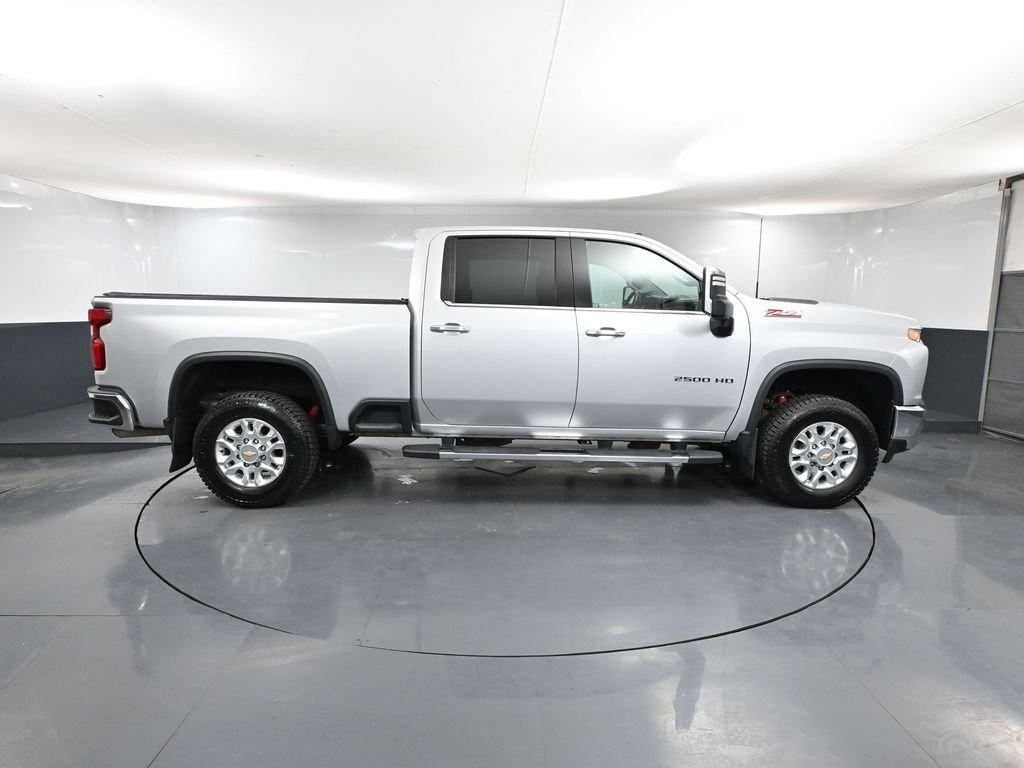 2023 Chevrolet Silverado 2500HD LTZ Z71 photo 3