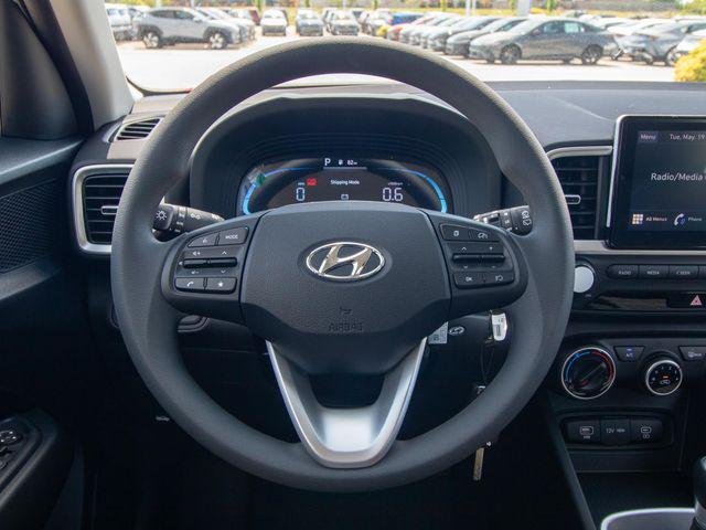 New 2026 Silver Hyundai SE image 26