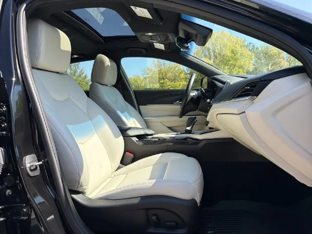 Used 2023 Black Cadillac Luxury image 25