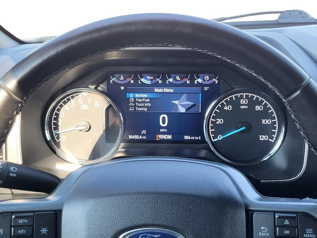 Used 2023 Atlas Blue Metallic Ford XLT image 12