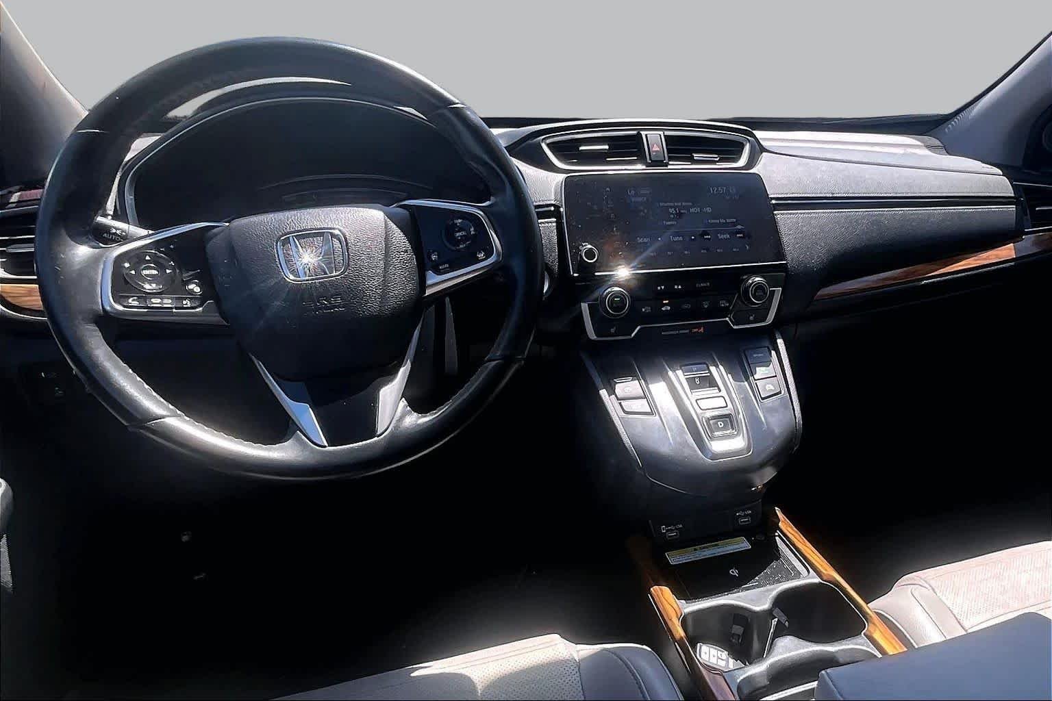 Used 2022 Radiant Red Metallic Honda Touring image 16