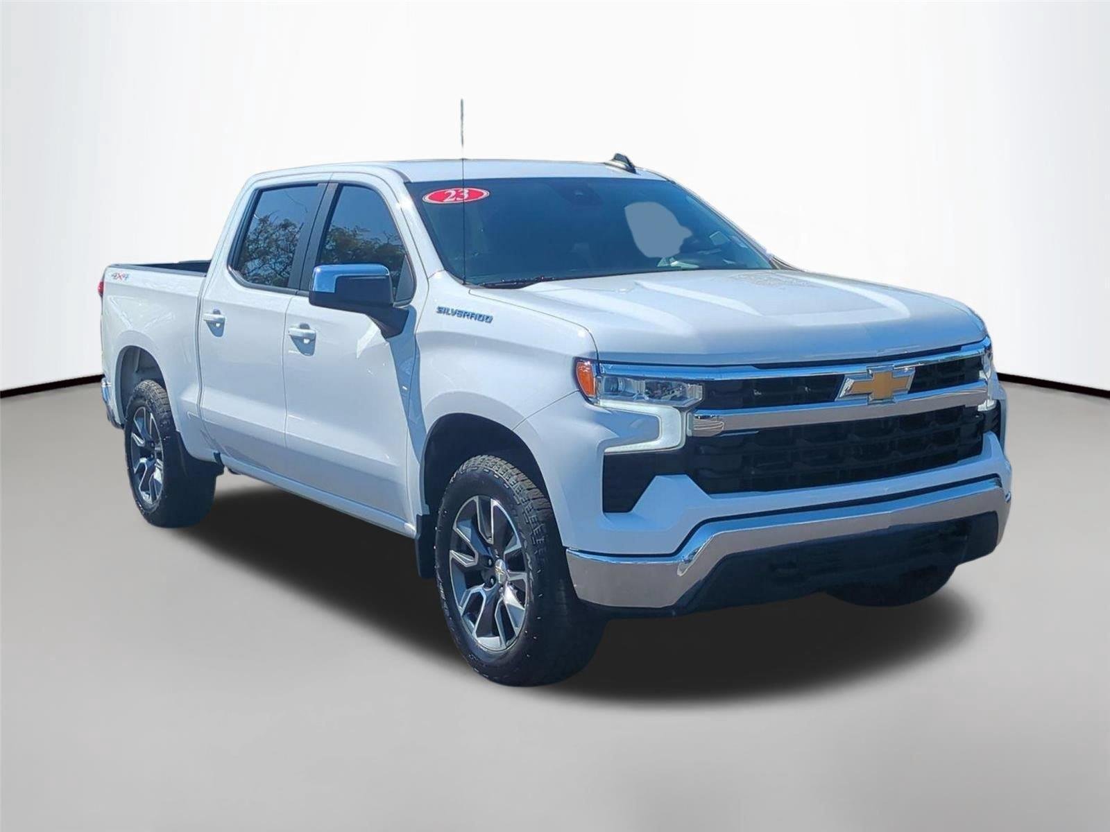 Used 2023 Summit White Chevrolet LT image 7