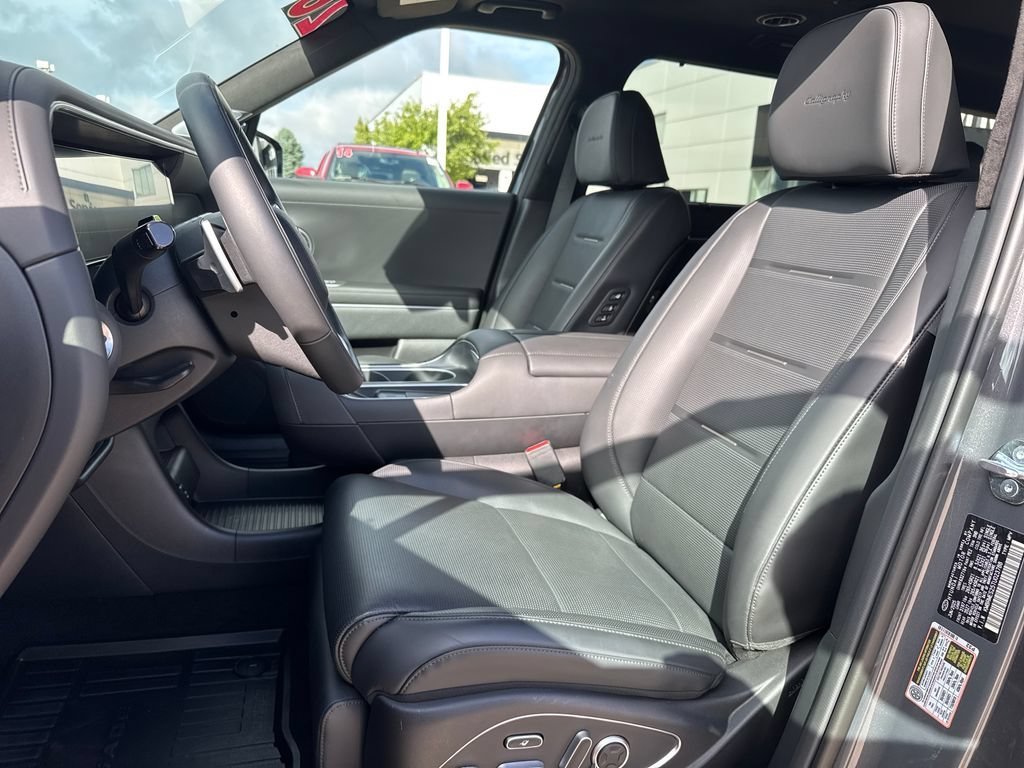 2026 Hyundai Palisade Calligraphy - Photo 13