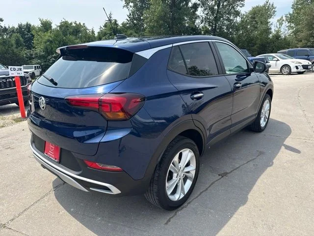 Used 2023 Blue Buick Preferred image 7
