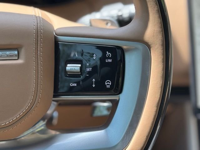 Used 2024 Carpathian Gray Premium Metallic Land Rover Autobiography image 24
