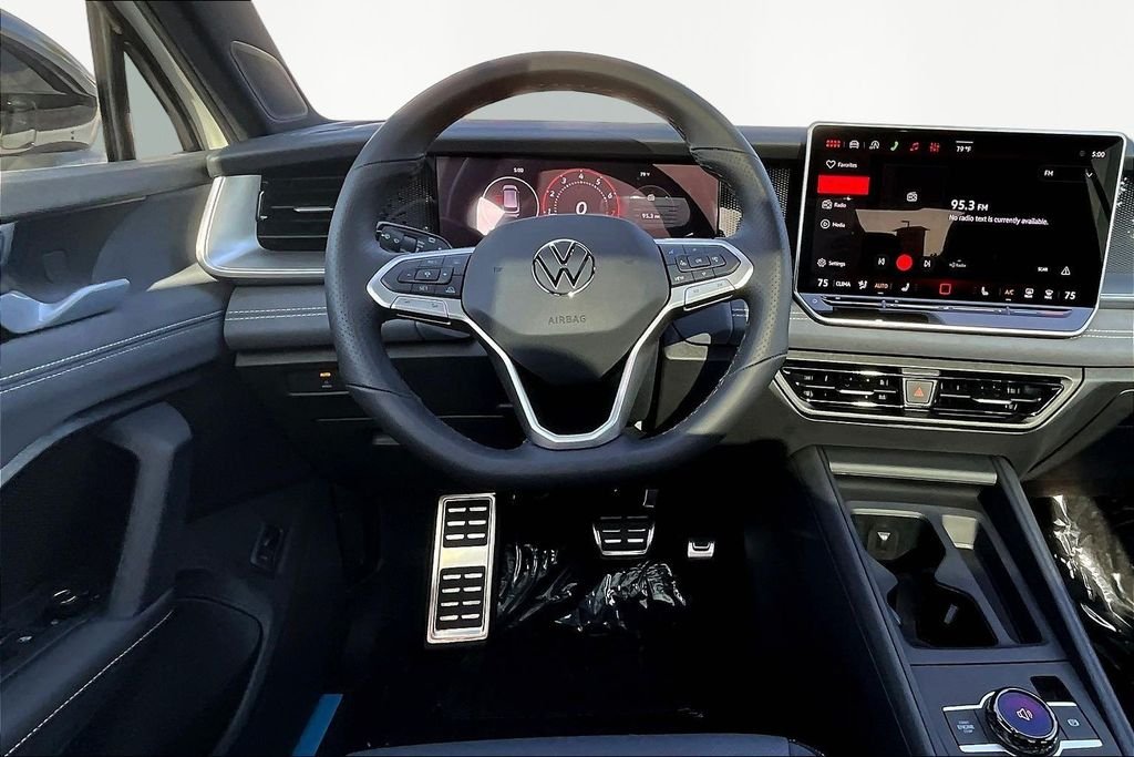 New 2026 White Volkswagen 2.0T SE R-Line Black image 8
