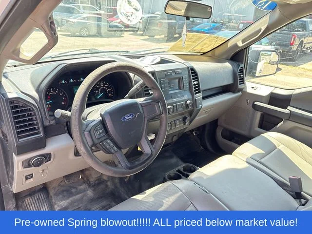 Used 2018 White Ford XL image 20