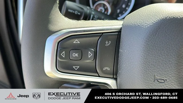 New 2026 Diamond Black Crystal Pearl-Coat Exterior Paint RAM Big Horn/Lone Star image 11