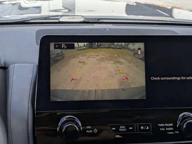 Used 2022 Gray Nissan SV image 29