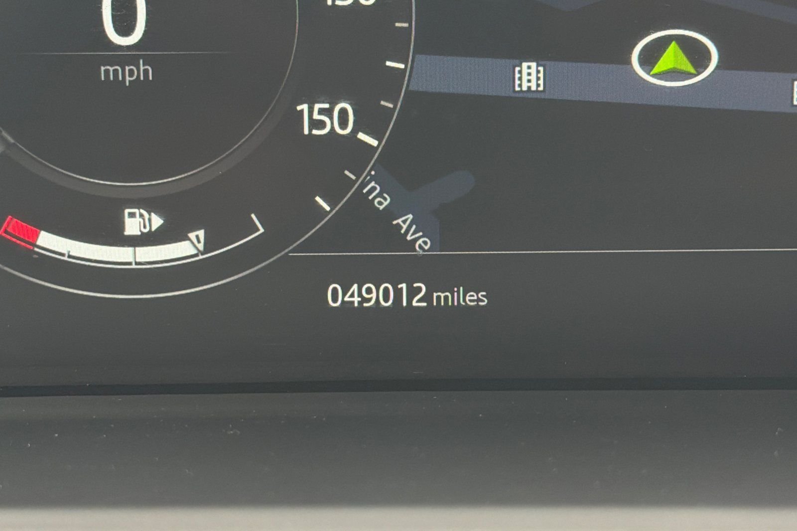 Used 2020  Land Rover SWB image 33