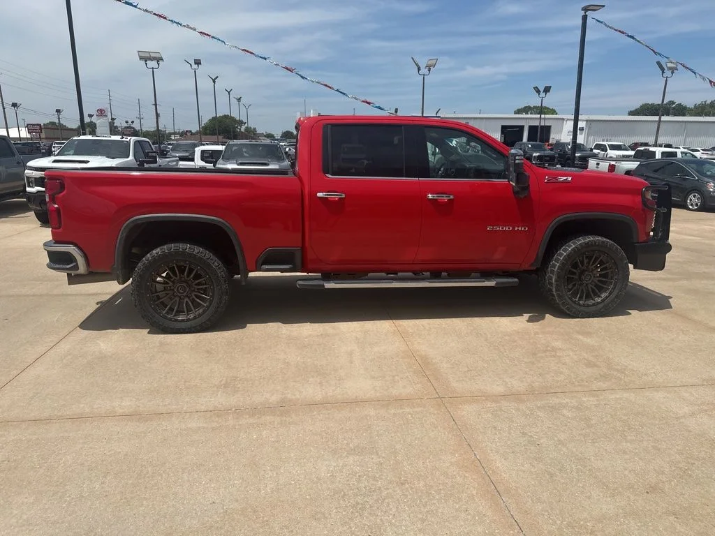 Used 2022 Red Chevrolet LTZ image 35
