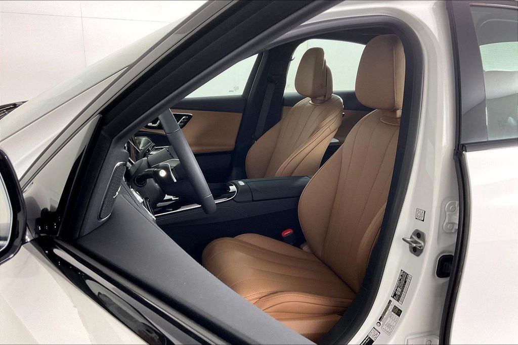 New 2026 White Mercedes-Benz E 350 image 9