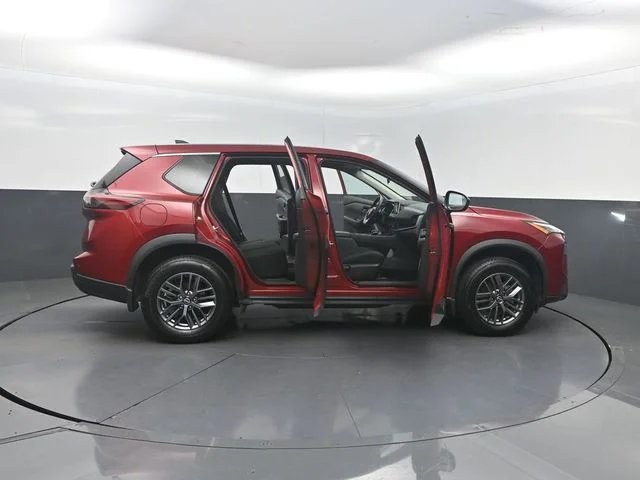 Used 2024 Red Nissan S image 31