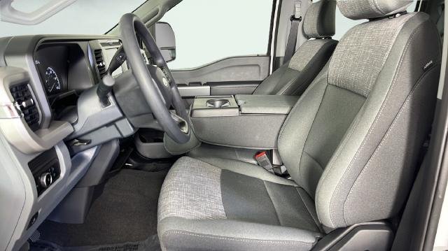 New 2026 Oxford White Ford F-250® XLT image 49