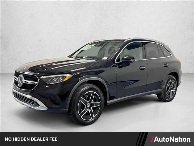 New 2026 Black Mercedes-Benz GLC 300 image 31