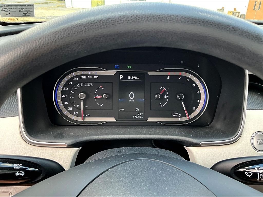 Certified Used 2022 Silver Hyundai SEL image 13