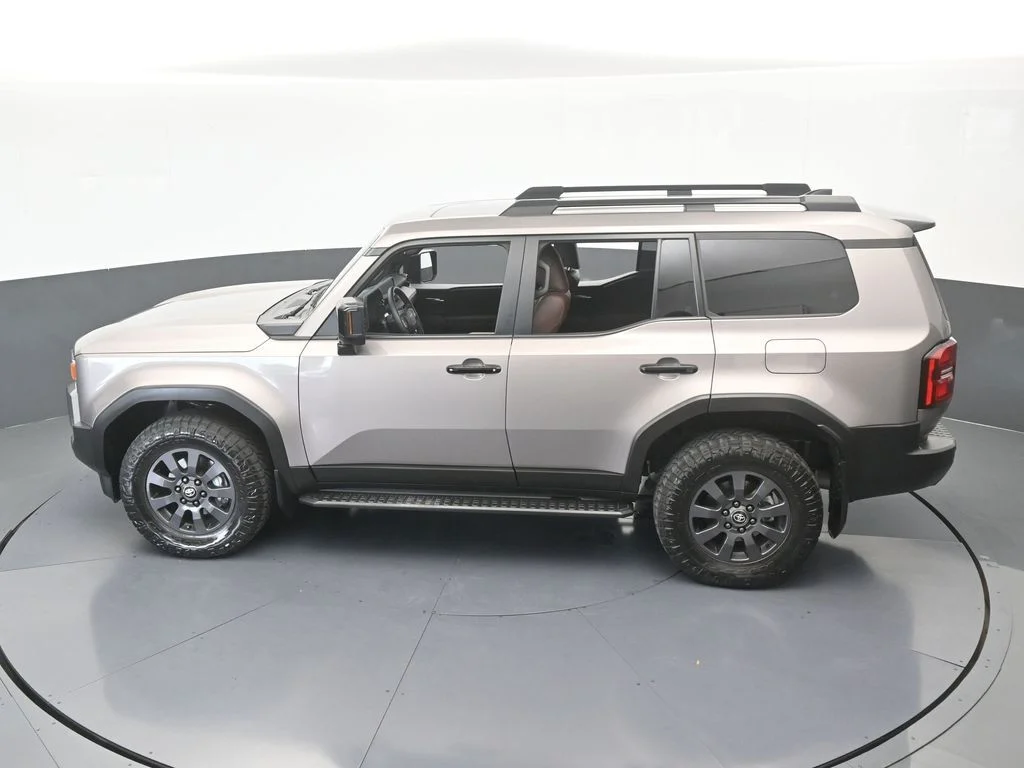 Used 2025 Meteor Toyota Base image 51