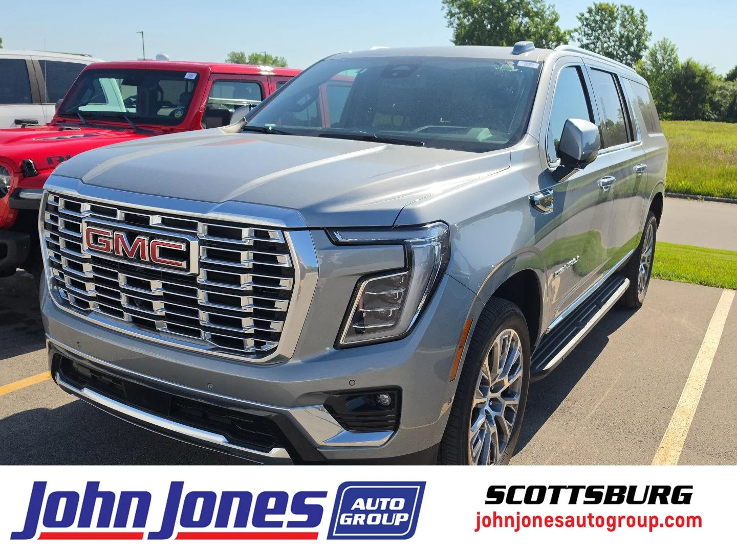 2025 GMC Yukon Denali AWD's photo