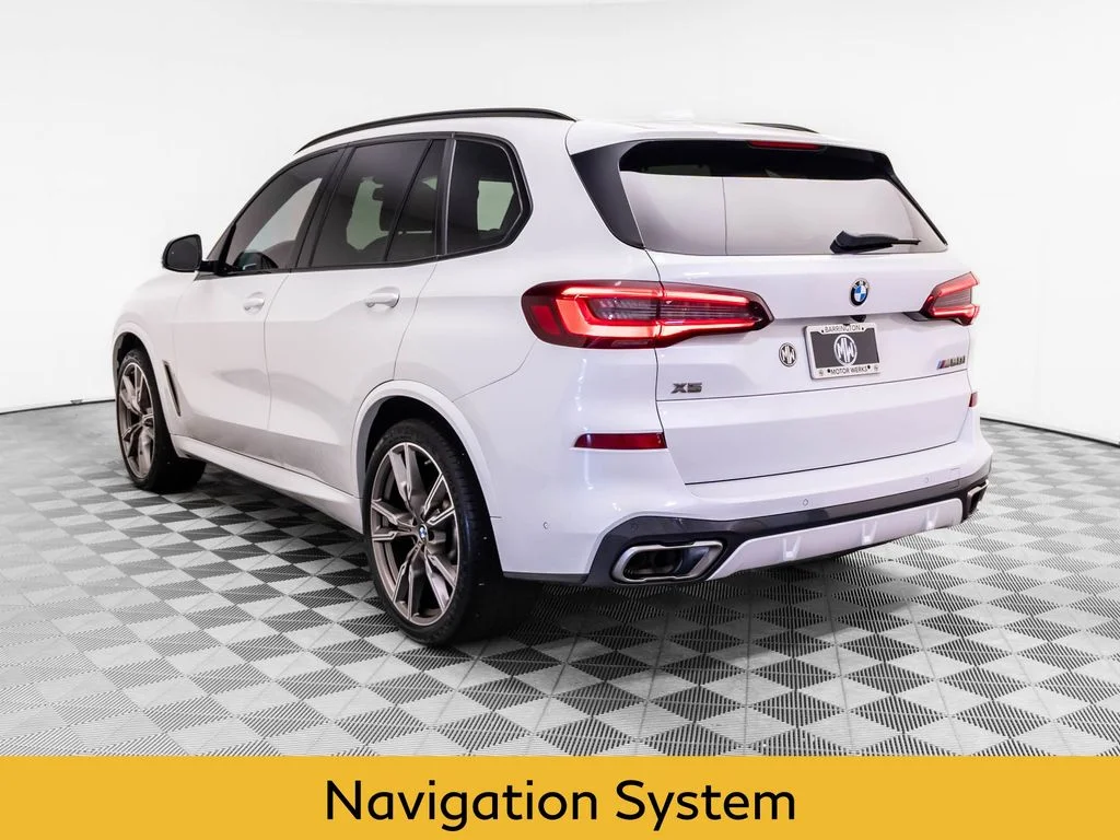 Used 2023 White BMW M50i image 3