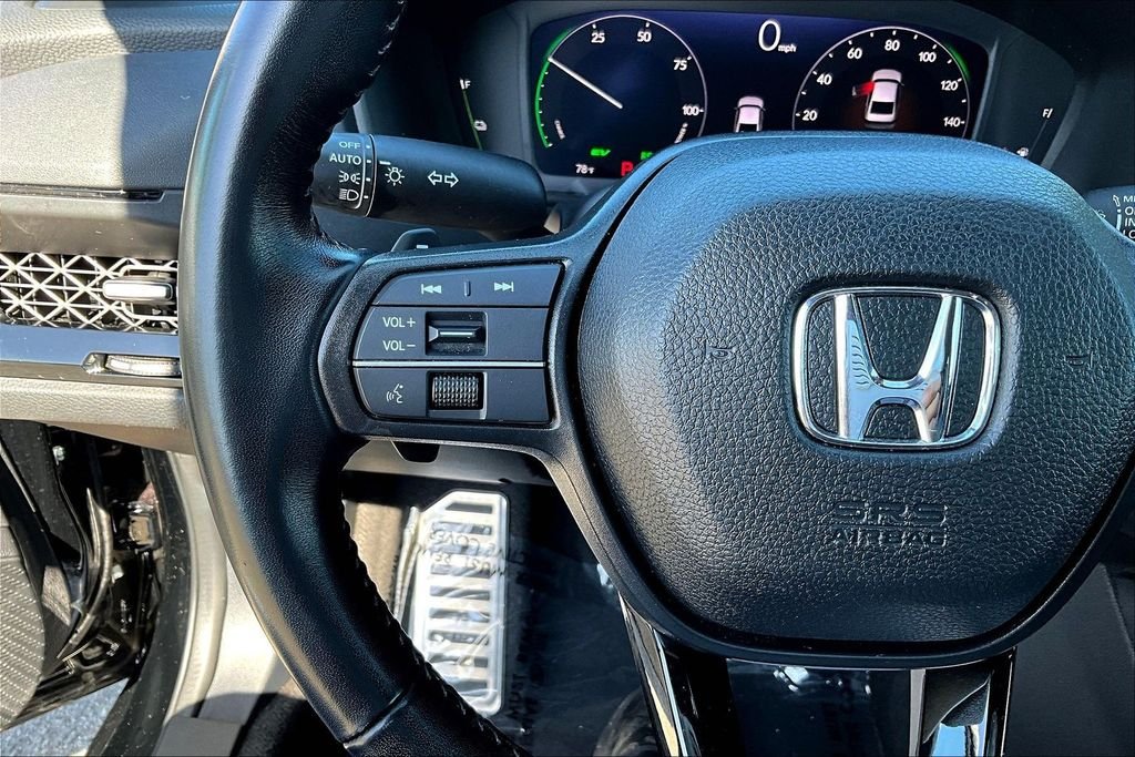 Used 2025  Honda Sport-L image 10
