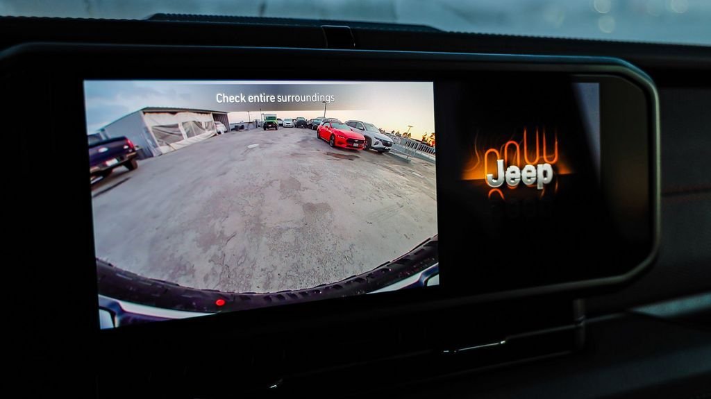 New 2026 Anvil Clear Coat Jeep Rubicon image 29