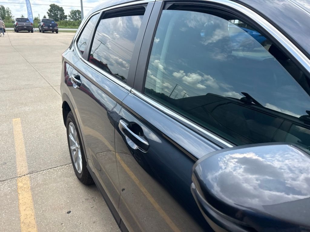 Used 2024 Meteorite Gray Metallic Honda EX image 16