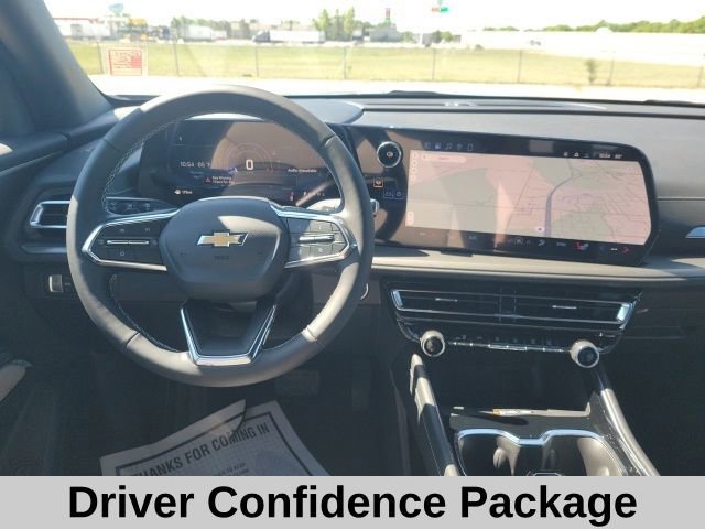 New 2026 Sterling Gray Metallic Chevrolet LT image 4