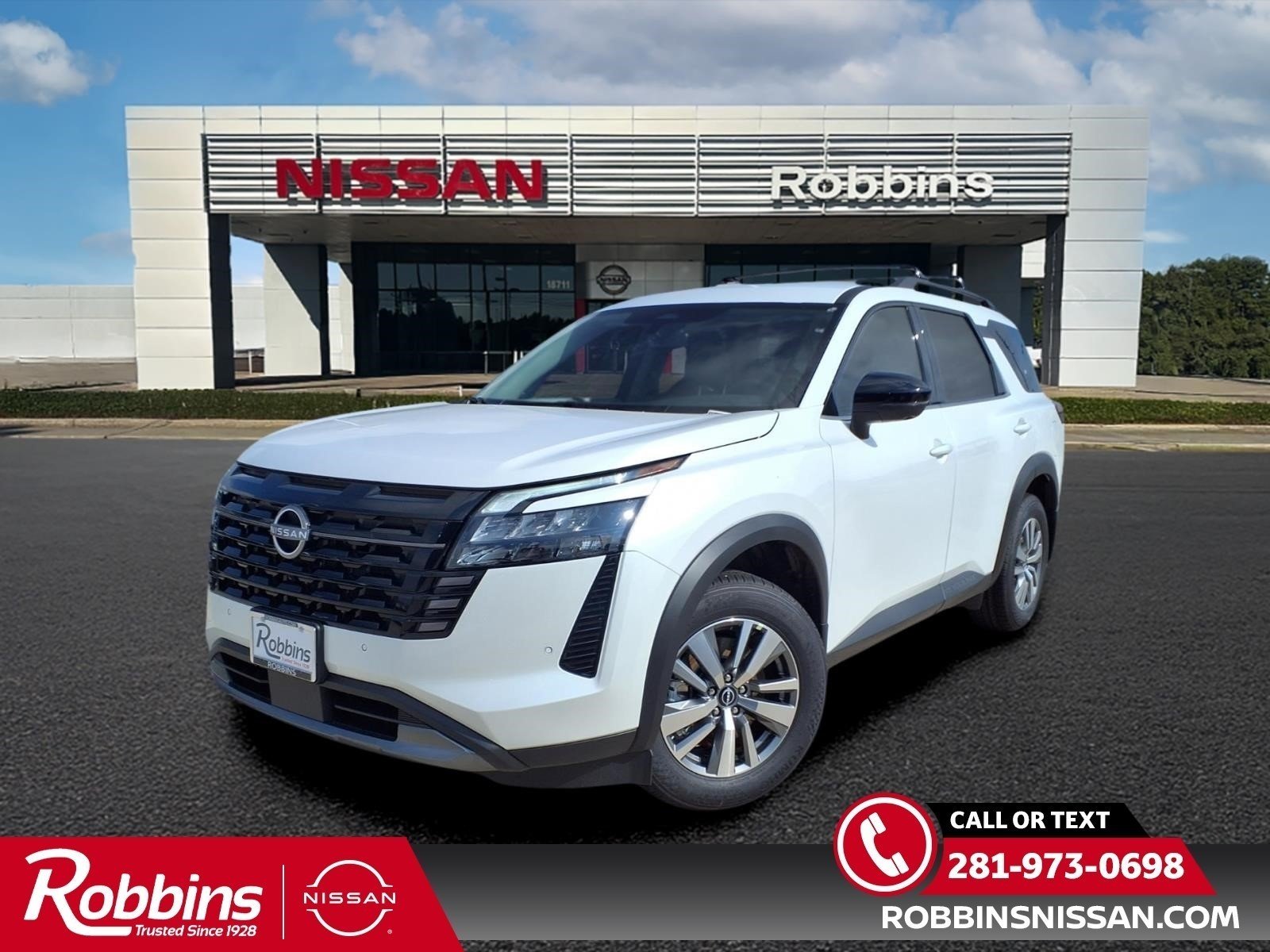 2026 Nissan Pathfinder SL White at Robbins Nissan