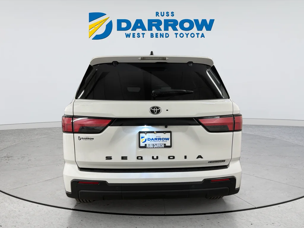 Used 2025 White Toyota SR5 image 4