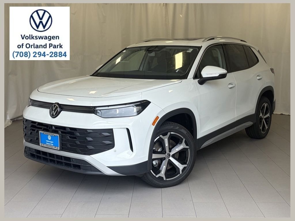 New 2026 Pure White Volkswagen SE image 1