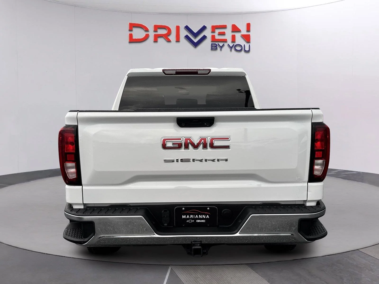 Used 2025 Summit White GMC Pro image 5